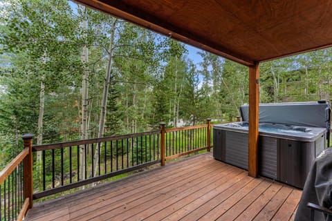 113 Burgundy Circle by Summit County Mountain Retreats Condo in Wildernest