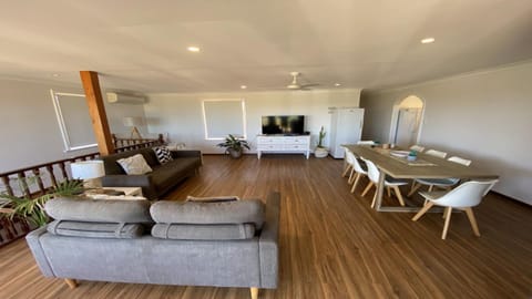 SunsetsatSeventeen House in Jurien Bay