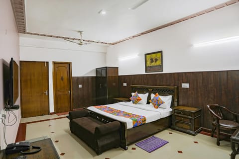 FabHotel Traika Inn Hotel in Gurugram