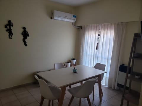 Excelente departamento en zona céntrica. C/Cochera Apartment in Río Cuarto