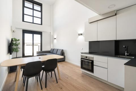 apartamentos reformados con garajes incluido Apartamento in San Sebastián de los Reyes