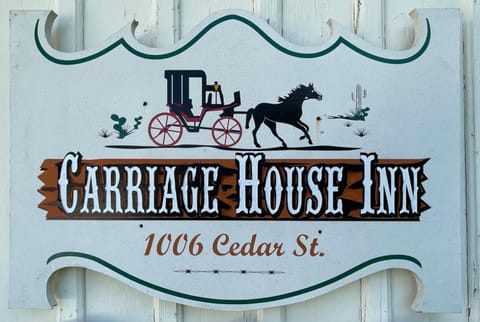 Carriage House - Medina Suite 1 Bed and Breakfast in Lakehills