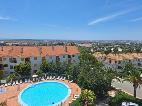 Apartamento 405 em Urbanização com Piscinas Apartment in Tavira