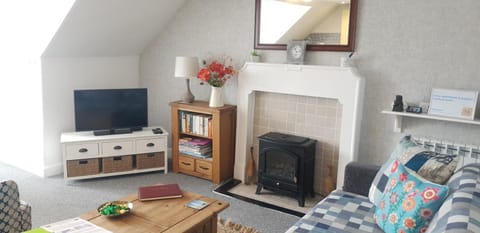 Cosy apartment in popular harbour town Condo in Kirkcudbright
