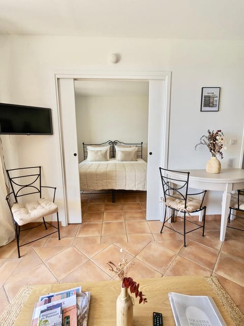 ALLURA GOLF APPARTEMENT Apartment in L'Isle-sur-la-Sorgue