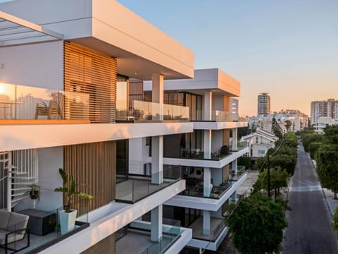 Sanders Park Central Residences Condominio in Limassol City