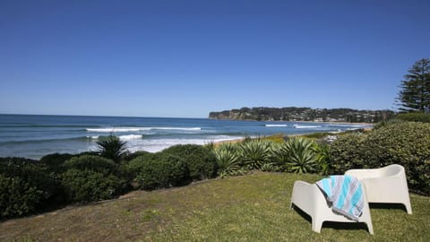 the view at north avoca Haus in Terrigal