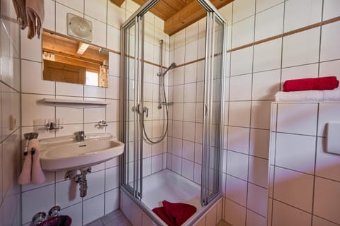 Ferienhof Almfrieden Farm Stay in Oberstdorf