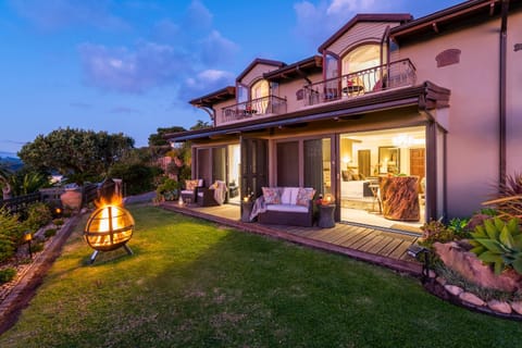 Pezula Magic Escape - Guest House - No Loadshedding Bed and Breakfast in Knysna