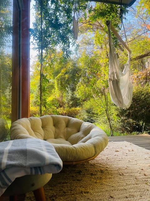 Day, Garden, Seating area, Garden view