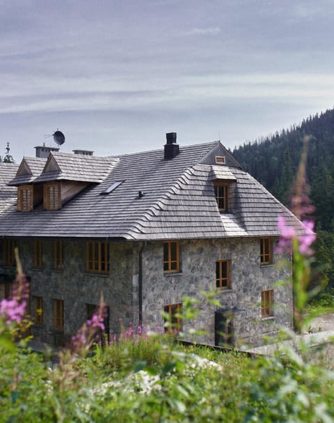 Property building, Natural landscape