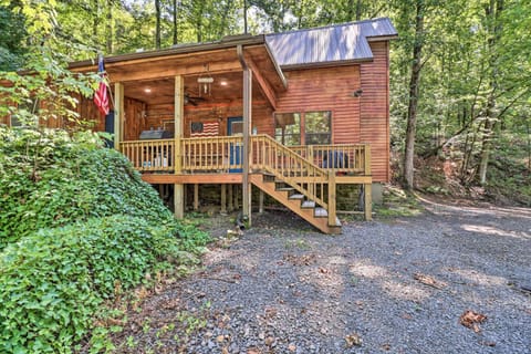 Charming Higden Cabin Near Greers Ferry Lake! Maison in Greers Ferry Lake