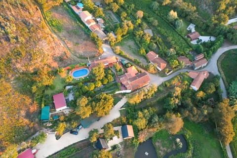 Neighbourhood, Bird's eye view, Street view