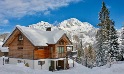 Almhaus Nassfeld Apartment in Friuli-Venezia Giulia