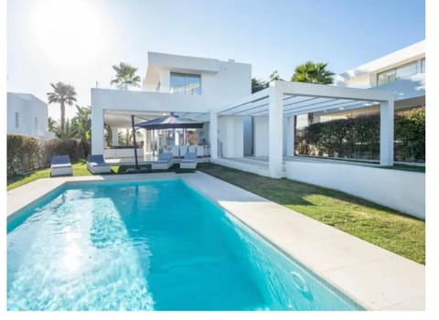Magnifique villa contemporaine Villa in Marbella