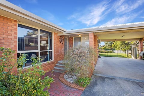 Fern Rest House in Lakes Entrance