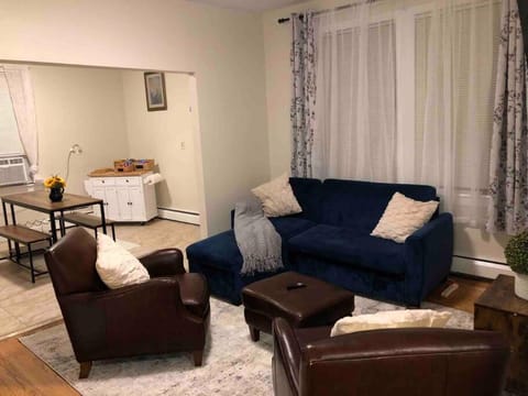Home away from Home! A place to focus and relax! Condo in Cambridgeport