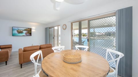 Moondance 2 Apartment in Yamba