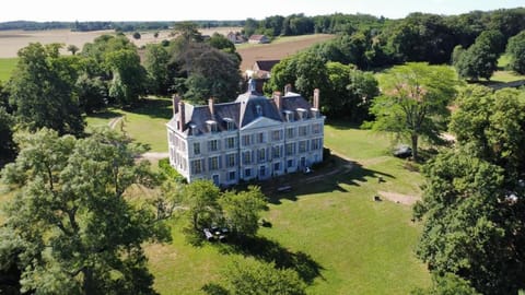 Property building, Bird's eye view, Garden