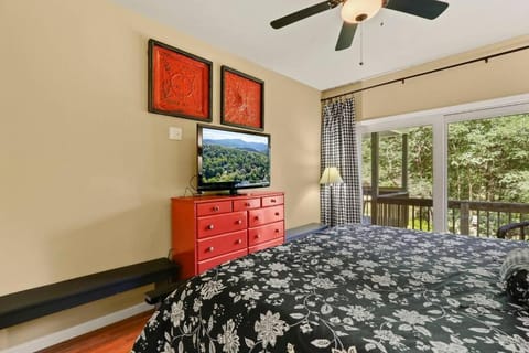 New! Wonderful Home in Peaceful, Beautiful Setting, Boone NC Maison in Brushy Fork