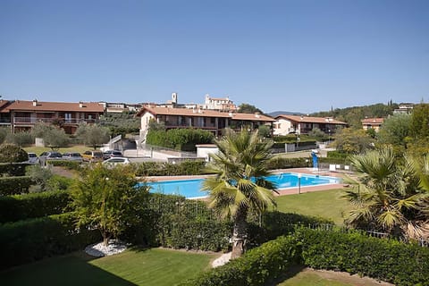 Property building, Garden, Garden view