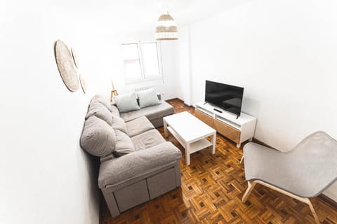 Apartamento Los Campos Apartment in Gijón