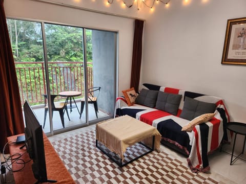 British Styles Emerald Avenue Cameron Highlands 10Pax 623 Wifi Apartment in Brinchang