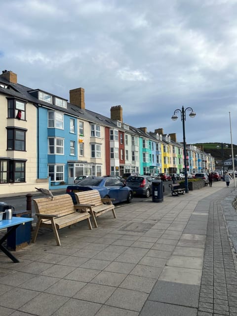 Property building, Street view