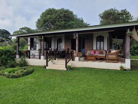 Casa Vista del Valle House in Heredia Province