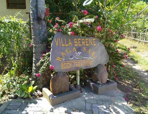 Villa Serene & Spa Mangsit Villa in Batu Layar