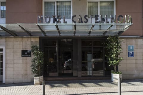 Catalonia Castellnou Hotel in Barcelona