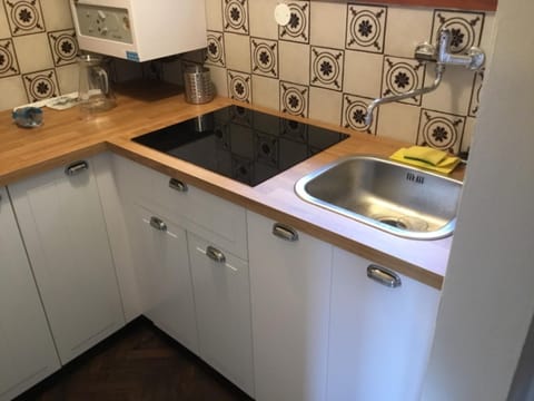 Kitchen or kitchenette, stove