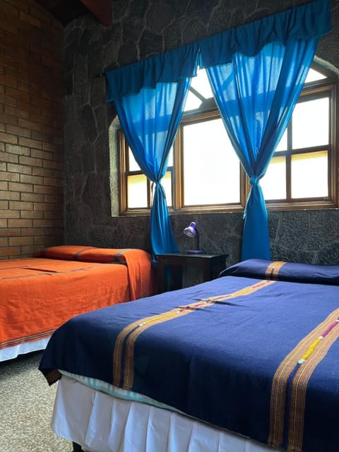 Casa Qatzij - Guest House, Lake Atitlan Bed and Breakfast in Sololá Department