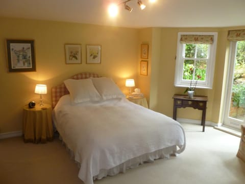 Laurel House Bed and Breakfast in Cheltenham