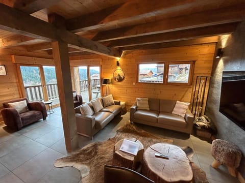 Chalet des Cîmes, chaleureux avec jacuzzi et sauna Chalet in Gérardmer