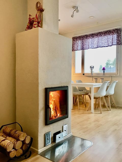 Living room, flat iron, kitchen