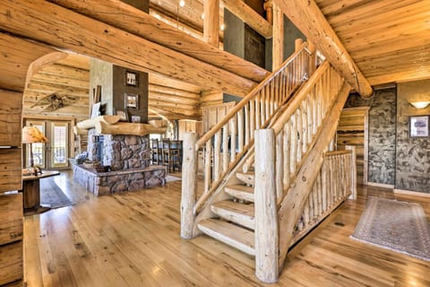 Spacious Granby Cabin with Skiing and Hiking Access! Haus in Granby
