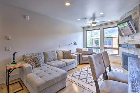 Silverthorne Condo with Balcony 3 Mi to Reservoir Wohnung in Silverthorne