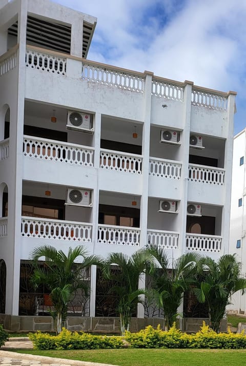 Leomilo Holidays Condominio in Diani Beach