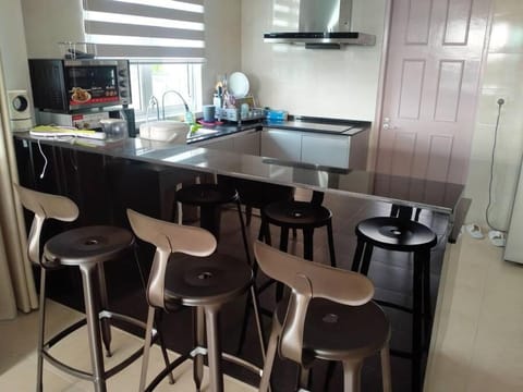 Santubong Suites Sejinjang Apartment in Kuching