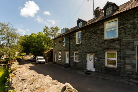 Oak Cottage Chapel Stile House in Chapel Stile