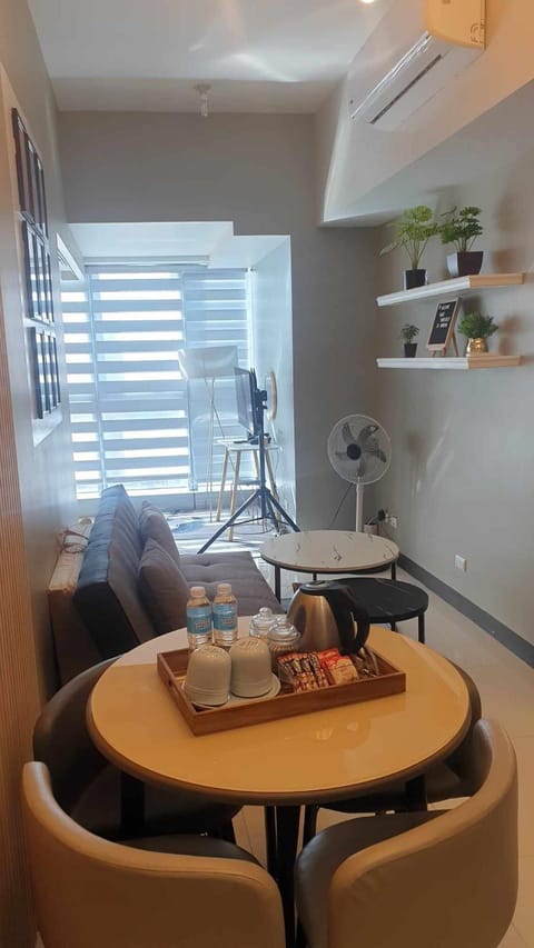 Uptown Parksuites Tower 1 BGC Apartment hotel in Makati