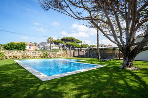 CASA DAGO Villa in Chiclana de la Frontera