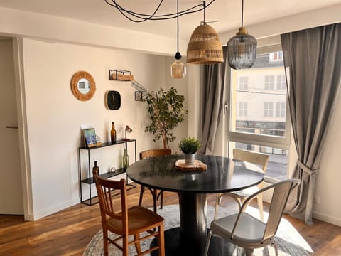 Appartement 2 chambres avec parking Condo in Pontarlier