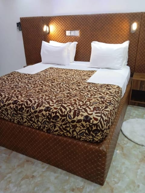 Cheers Guesthouse Bed and Breakfast in Greater Accra Region, Ghana