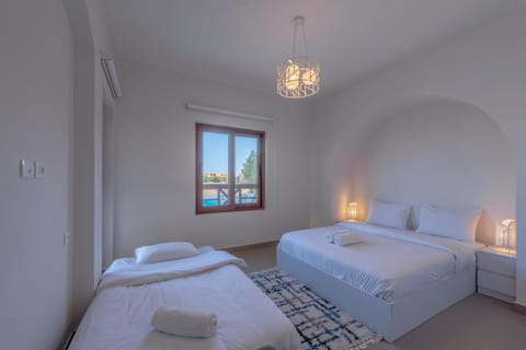 Fresh Breeze High-End 2BR Villa with Private Pool, Sabina, El Gouna Villa in Hurghada