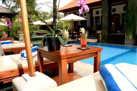 Kubu Garden Suites & Villas Nusa Dua Bed and Breakfast in Kuta Selatan