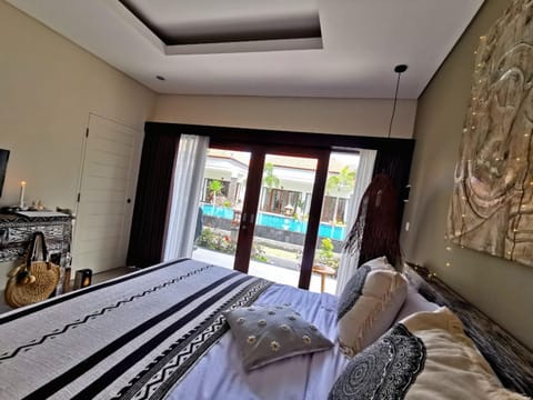 Kubu Garden Suites & Villas Nusa Dua Bed and Breakfast in Kuta Selatan