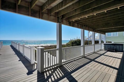 Blue Moon House in North Topsail Beach