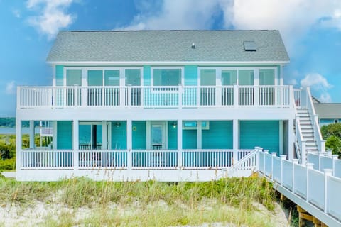 Blue Moon House in North Topsail Beach